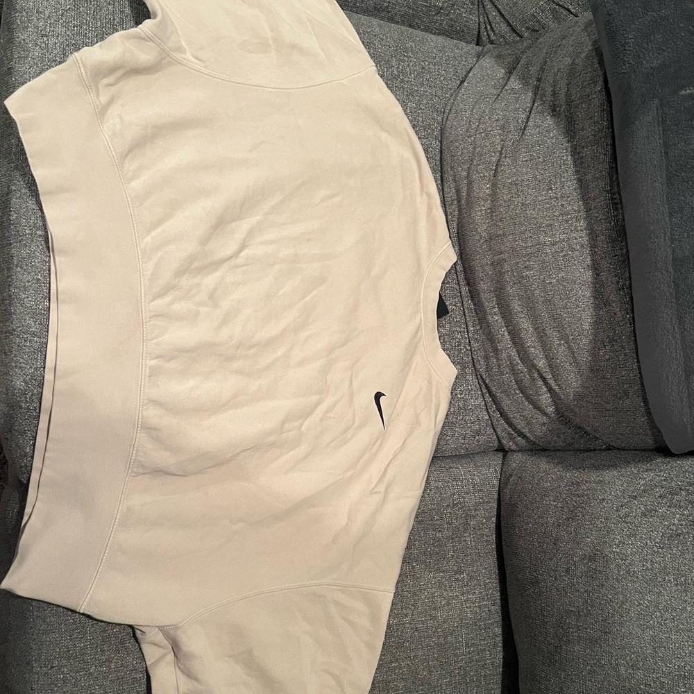 Women’s Cropped Cream Nike Crew Neck
